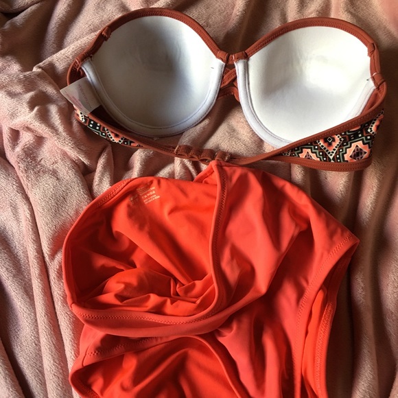 Crochet bikini set - Picture 3 of 3